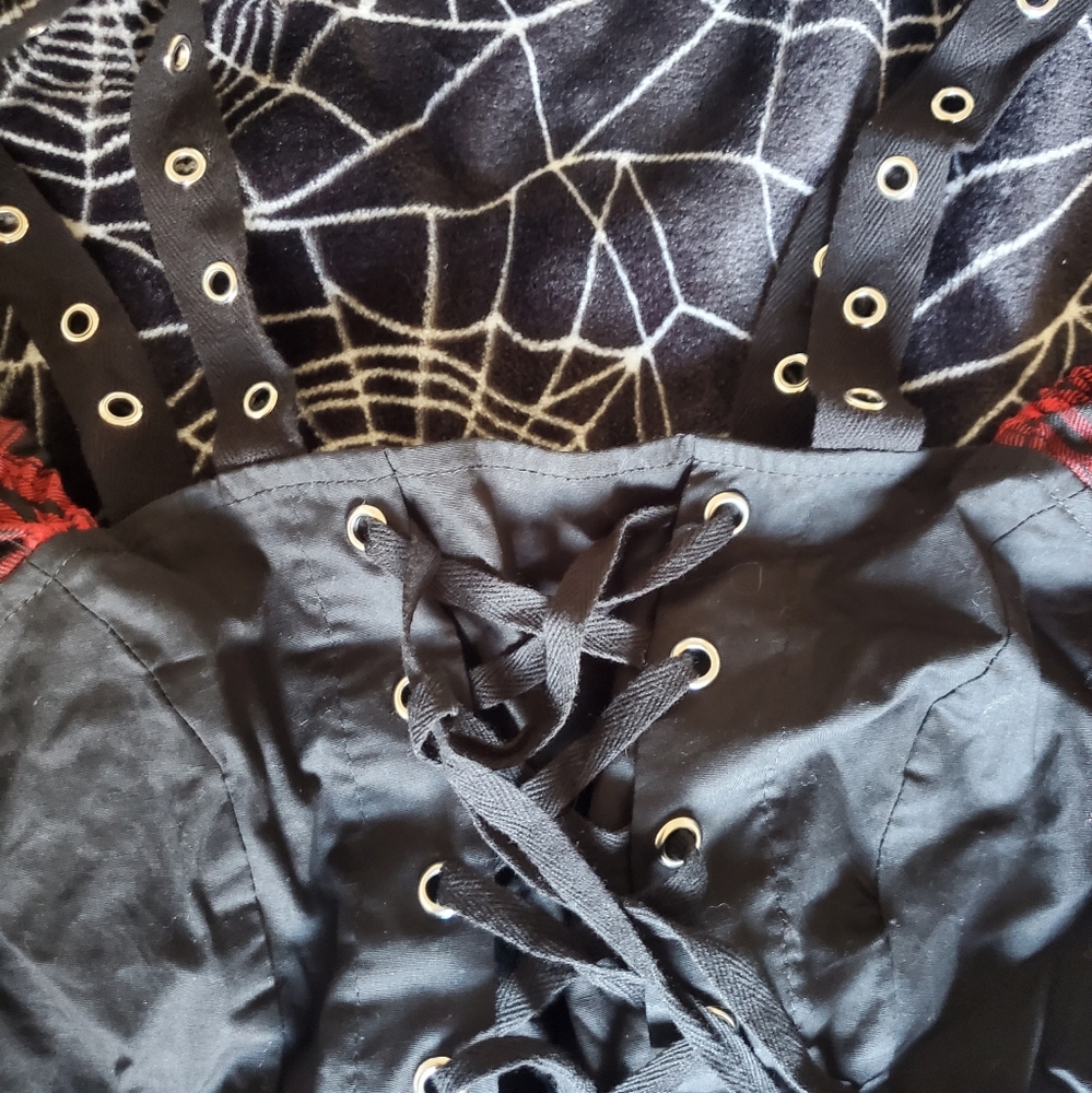 HOT TOPIC LACE UP TOP - Picture 8 of 11